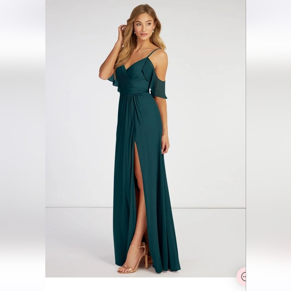 Dress - Picture 5 of 5